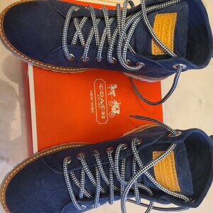 Coach Suede hiking boots Navy Blue Women's sz 7.5